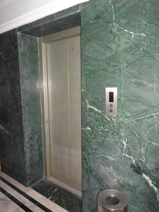Hotel Grand Palace Chennai Zewnętrze zdjęcie
